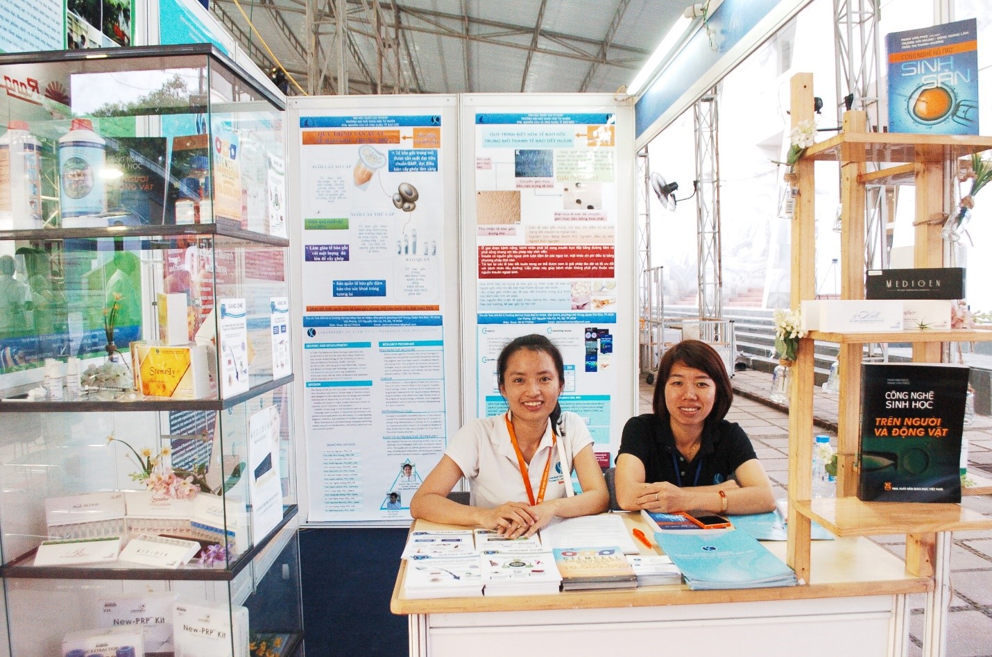 PTN Tế bào gốc tại Techmart 2015